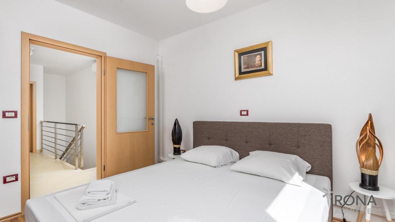 Rona Apartment Denis Umago Esterno foto